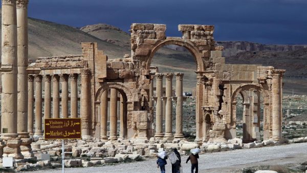Daesh has destroyed many ancient structures in the city of Palmyra. (AFP/File)