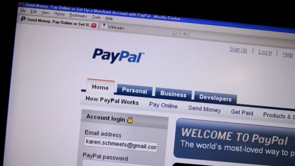 #PayPal4Palestine campaign is calling for a rethink (AFP / Karen Bleier)