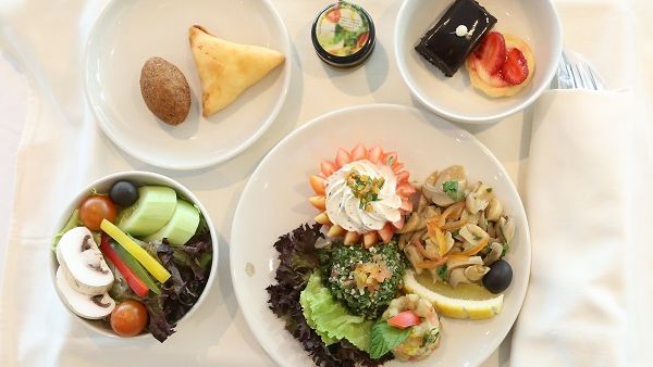 Royal Jordanian will offer a new selection of snack meals to economy class passengers on all short- and medium flights, starting from September 15. Royal Jordanian will offer a new selection of snack meals to economy class passengers on all short- and medium flights, starting from September 15.