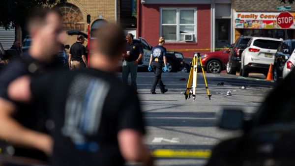 لم يطرح المسؤولون أي نظرية محتملة للسبب الذي أدى إلى إطلاق النار، أو كيفية حصوله