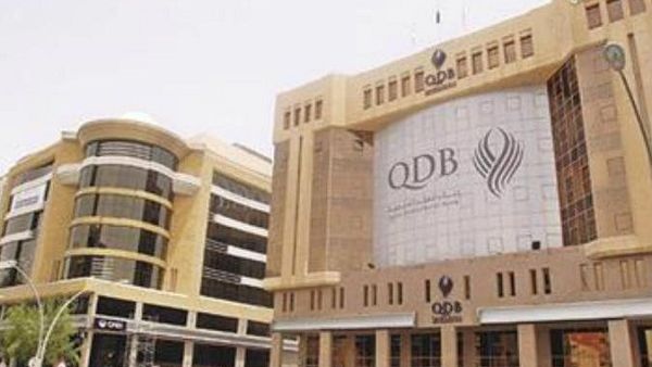 أثبتت الشركات والمصانع القطرية المشاركة في المعرض حضوراً لافتاً ومشاركة فاعلة، حيث استقطبت أعداداً كبيراً من الزوّار والمهتمين الذين أبدوا إعجابهم بما وصلت إليه الصناعات البلاستيكية في دولة قطر من نمو وتطوّر. أثبتت الشركات والمصانع القطرية المشاركة في المعرض حضوراً لافتاً ومشاركة فاعلة، حيث استقطبت أعداداً كبيراً من الزوّار والمهتمين الذين أبدوا إعجابهم بما وصلت إليه الصناعات البلاستيكية في دولة قطر من نمو وتطوّر.