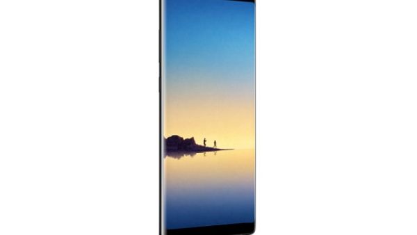 Capture the beauty of your city in professional-grade photos with the new Galaxy Note 8. 