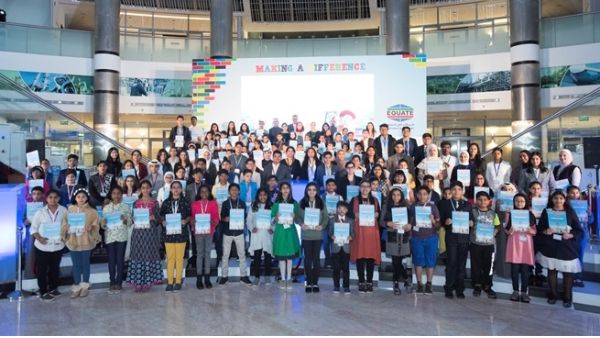 The Company recently held a ceremony to honor 200 of its employees’ pride and joy – their children - who have demonstrated outstanding academic achievements at their respective schools.