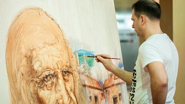 “The collage, which I painted on campus at Canadian University Dubai, brings together Da Vinci’s life, influences and art,” says Tremblay. “The collage, which I painted on campus at Canadian University Dubai, brings together Da Vinci’s life, influences and art,” says Tremblay.
