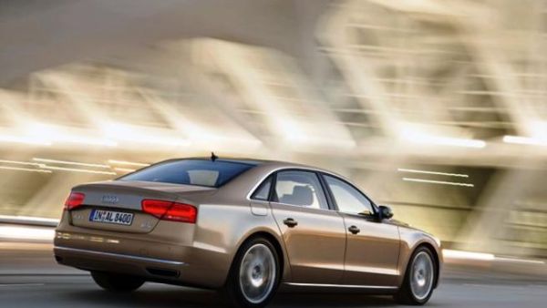 أودي A8 L W12 quattro