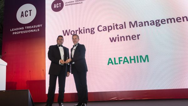 Chairman of ALFAHIM, Mr. Ahmed Abdul Jalil Al Fahim receiving the award.