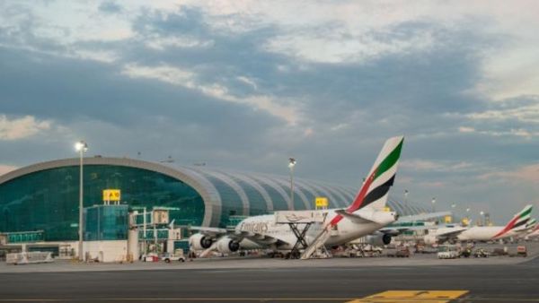 تسير «طيران الإمارات» رحلات إلى كل من ميلانو ونيويورك منذ سنوات، لكن الخدمة الجديدة تلبي الطلب الكبير على السفر عبر الأطلسي بين المدينتين التجاريتين المزدهرتين برحلات مباشرة من دون توقف توفر الدرجتين الأولى ورجال الأعمال