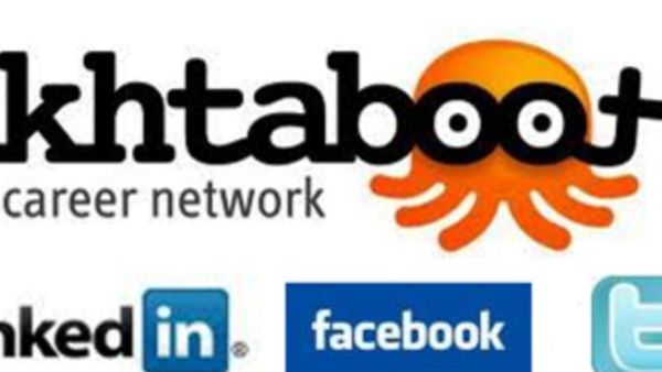 Akhtaboot goes social!