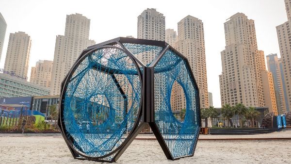 Aljoud Lootah, THE BEACH ART NSTALLATION