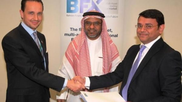 Sohail Sultan, Chief Executive Officer of TAIB Bank and Khalid Hamad, Executive Director of Banking Supervision at the CBB