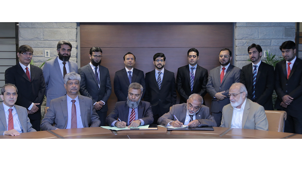 Chief Risk Officer Syed Tariq Hassan, Chief Information Officer Faiz Ur-Rehman, CEO – BenchMatrix (signatory) Irfan Fazli, CEO President - Meezan Bank (signatory) Irfan Siddiqui and Chairman BenchMatrix
Kamran Shahzad Chief Risk Officer Syed Tariq Hassan, Chief Information Officer Faiz Ur-Rehman, CEO – BenchMatrix (signatory) Irfan Fazli, CEO President - Meezan Bank (signatory) Irfan Siddiqui and Chairman BenchMatrix
Kamran Shahzad