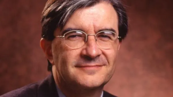Benito Cachinero-Sánchez, Senior Vice President, DuPont Human Resources