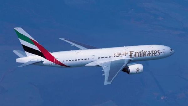 تشغل طيران الإمارات طائرة بوينج 777-200ER بتوزيع الدرجات الثلاث، الأولى ورجال الأعمال والدرجة السياحية، لخدمة العاصمة الليبية طرابلس تشغل طيران الإمارات طائرة بوينج 777-200ER بتوزيع الدرجات الثلاث، الأولى ورجال الأعمال والدرجة السياحية، لخدمة العاصمة الليبية طرابلس