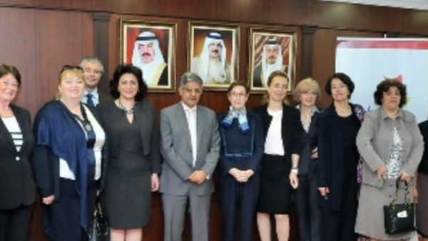 CE of Tamkeen Mahmood Al Kooheji and other Tamkeen officials with Ladies First Delegation CE of Tamkeen Mahmood Al Kooheji and other Tamkeen officials with Ladies First Delegation
