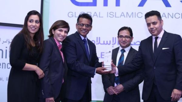 CIMA’s Regional Director, Bradley Emerson accepts the Best Islamic Finance Education Provider award at the 2013 Global Islamic Finance Awards