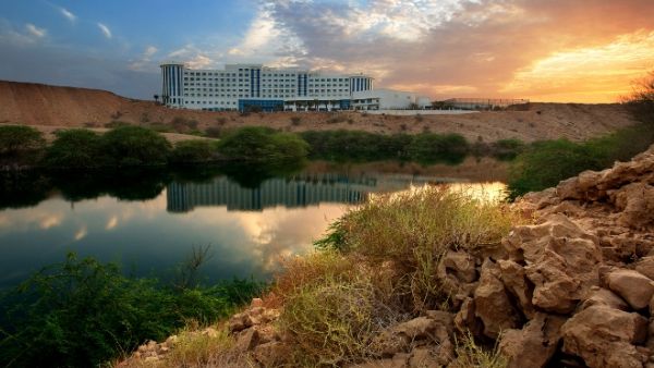 الفندق الجديد في مسقط الفندق الجديد في مسقط