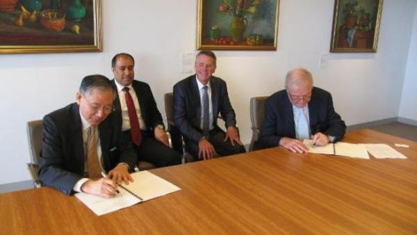 DIFC signing ceremony