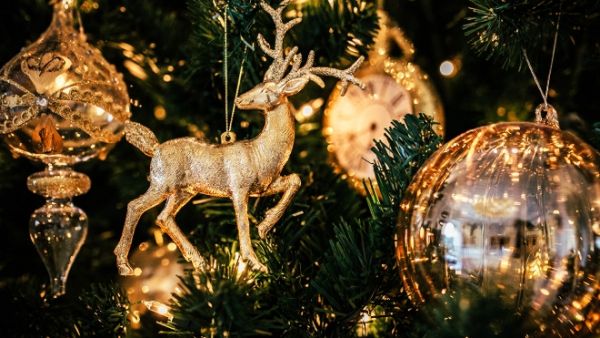 Four Seasons will ensure holiday time is sparklingly special.