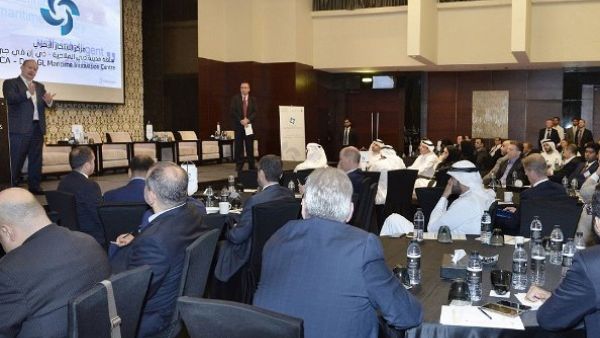 استقطبت ورشة العمل مشاركة رفيعة المستوى من رواد الصناعة البحرية. استقطبت ورشة العمل مشاركة رفيعة المستوى من رواد الصناعة البحرية.