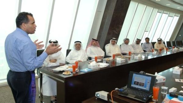 خلال الندوة التعريفية