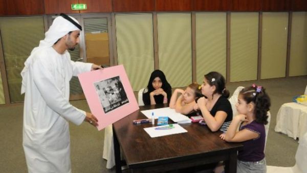 تهدف فعالية "معكم أصنع مستقبلي" إلى تعزيز ثقافة الطفل وتنمية قدراته والإرتقاء بالجانب الفكري والثقافي والسلوكي للطفل وهي موجهة للفئة العمرية من (6-12 سنة)