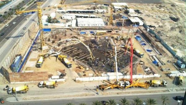 Construction continues after completion of the foundation of Al Jawharah Tower, located on the Jeddah Corniche