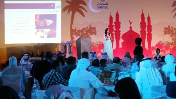 Daman nutritionist explaining the benefits of dates