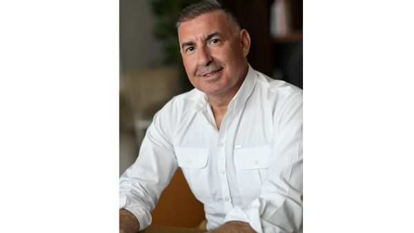 دوسر شنوفي، الرئيس التنفيذي لشركة درو لينك