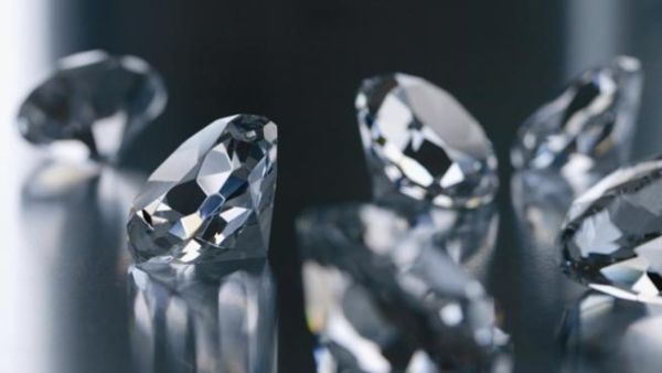 Record 268.7 million carats traded in Dubai in 2010