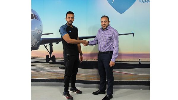 د. محمد بركات نائب رئيس قسم التسويق والانتاج في طيران الجزيرة خلال توقيع عقد رعاية الحدث الرياضي "run kuwait" 
مع السيد يوسف القناعي مؤسس Forward Sports Events