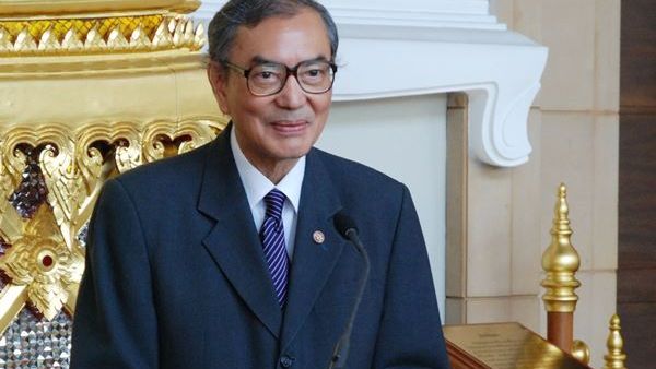 His Excellency Dr. Tej Bunnag, former Minister of Foreign Affairs of Thailand His Excellency Dr. Tej Bunnag, former Minister of Foreign Affairs of Thailand