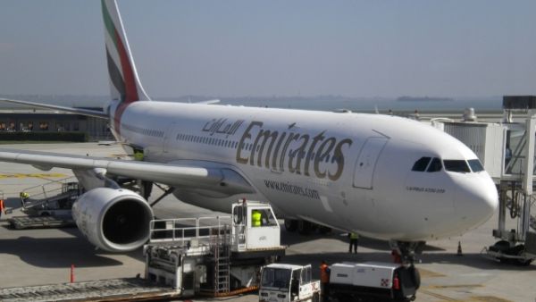 طائرة الإيرباص من طراز A330-200 التي سيتم تشغليها لخدمة رحلة طيران الإمارات الجديدة إلى مطار صبيحة جوكشين الدولي. طائرة الإيرباص من طراز A330-200 التي سيتم تشغليها لخدمة رحلة طيران الإمارات الجديدة إلى مطار صبيحة جوكشين الدولي.