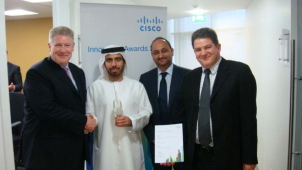 Saeed Fadhel Al Mazrooei, EMAL’s President and CEO receiving the award