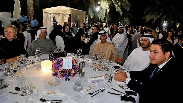 خلال الحدث