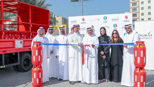 “The installation of these new state-of-the-art cylinders integrated with LPG safety systems reinforces our commitment towards upholding the highest environment, health and safety standards.” - Saif Humaid Al Falasi, Group CEO, ENOC “The installation of these new state-of-the-art cylinders integrated with LPG safety systems reinforces our commitment towards upholding the highest environment, health and safety standards.” - Saif Humaid Al Falasi, Group CEO, ENOC
