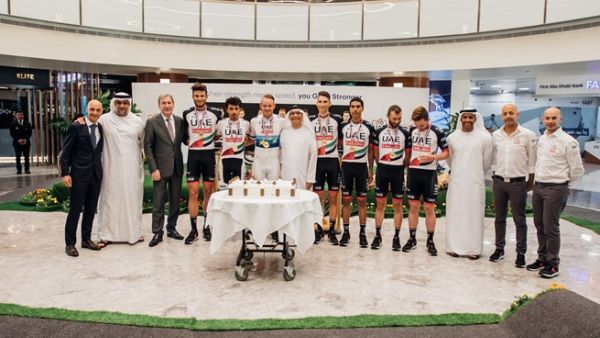 Abdulhamid Saeed presented medals to each member of the team. Abdulhamid Saeed presented medals to each member of the team.