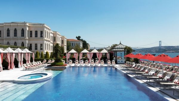 Four Seasons Hotel Istanbul Four Seasons Hotel Istanbul