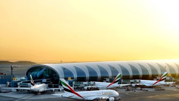 نقلت طيران الإمارات 30.1 مليون راكب بنمو 3% كما زادت السعة الكلية 3% خلال النصف الأول من السنة المالية الجارية 2018/ 2019.