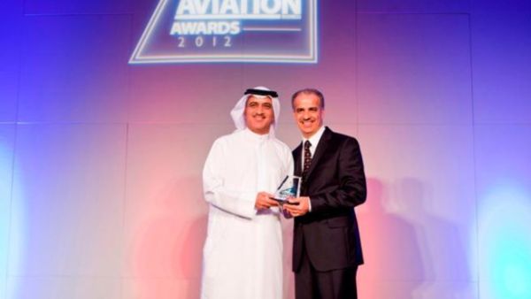 Ghaith Al Ghaith receives the Low Cost Airline of the Year award