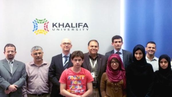 الباحثون في شبكة كاندنس الأكاديمية وجامعة خليفة الباحثون في شبكة كاندنس الأكاديمية وجامعة خليفة