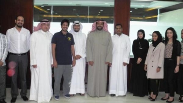 Al-Faresi, EQUATE PE Business Director, with the students attending GPCA plastics