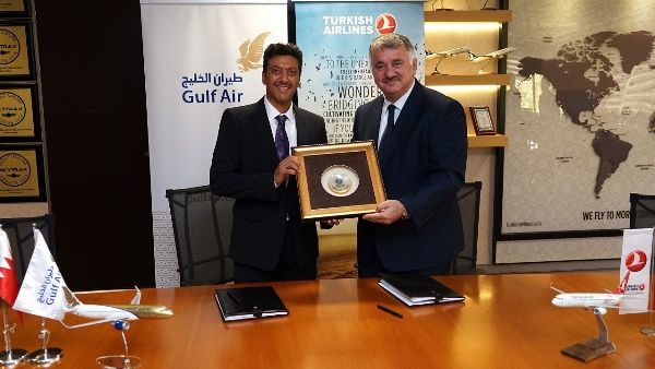 Gulf Air’s Deputy Chief Executive Officer, Captain Waleed Abdul Hameed Al Alawi, and Turkish Airlines’ Deputy Chairman and CEO, Mr. Bilal Ekşi signed the agreement together in the presence of senior officials from both airlines.