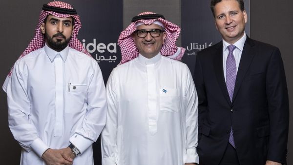 Abdullah Bin Faisal Al-Othman, Founder and President of Saudi Geidea, Dr Karin Elsolh, CEO of Gulf Capital,
Abdullah Al-Fozan, Chairman of KPMG. Abdullah Bin Faisal Al-Othman, Founder and President of Saudi Geidea, Dr Karin Elsolh, CEO of Gulf Capital,
Abdullah Al-Fozan, Chairman of KPMG.