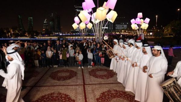 خلال الإحتفالات خلال الإحتفالات