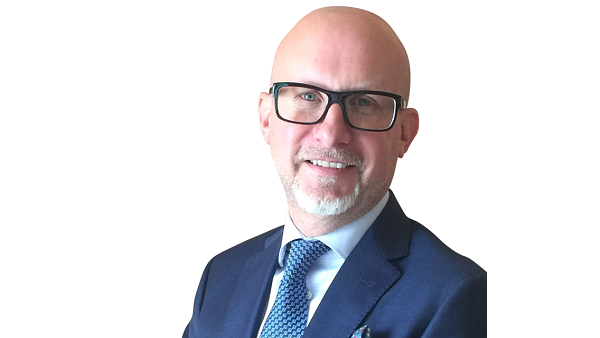 Ian Dench, Chief Executive Officer at Ooredoo Oman Ian Dench, Chief Executive Officer at Ooredoo Oman