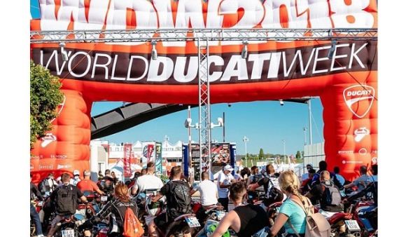 The 10th World Ducati Week, which was certified as a sustainable event, took place recently, witnessed the presence of past and present world champions of the MotoGP and the Superbike.