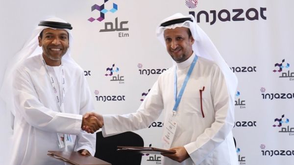 Injazat CEO Khaled Al Melhi and Elm CEO, Dr. Abdulrahman bin Saad Al Jadhai sign the MoU Injazat CEO Khaled Al Melhi and Elm CEO, Dr. Abdulrahman bin Saad Al Jadhai sign the MoU