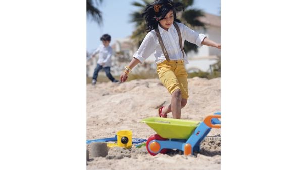 تحتفل شركة فنادق ومنتجعات موﭭنبيك باليوم العالمي للأسرة.