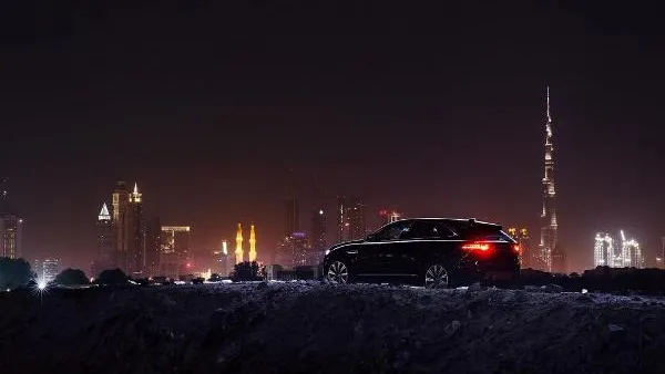 جاكوار تطلق "F-PACE" 