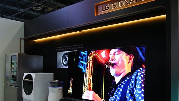 LG Signature 
